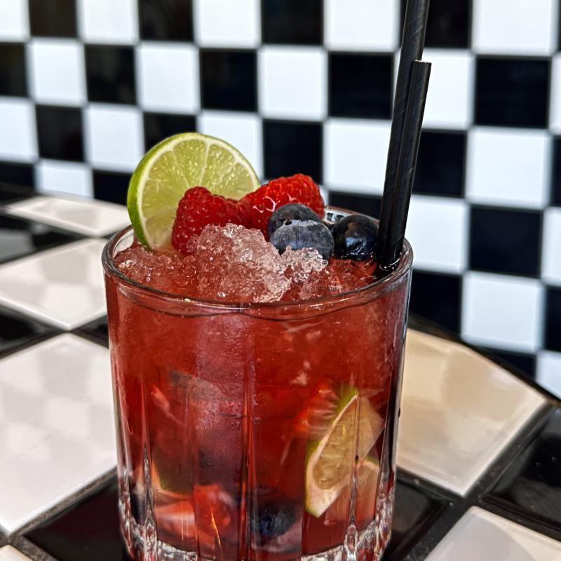 Berry Caipiroska