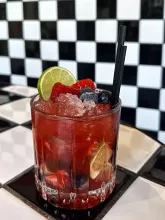 Berry Caipiroska